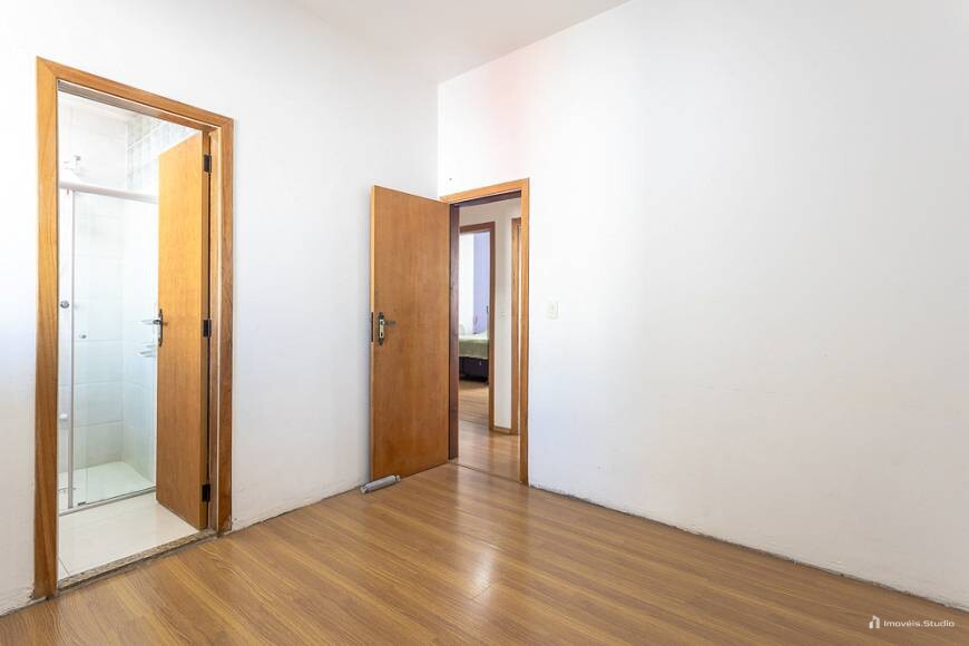 Apartamento com 3 Quartos e 3 banheiros à Venda, 116 m²